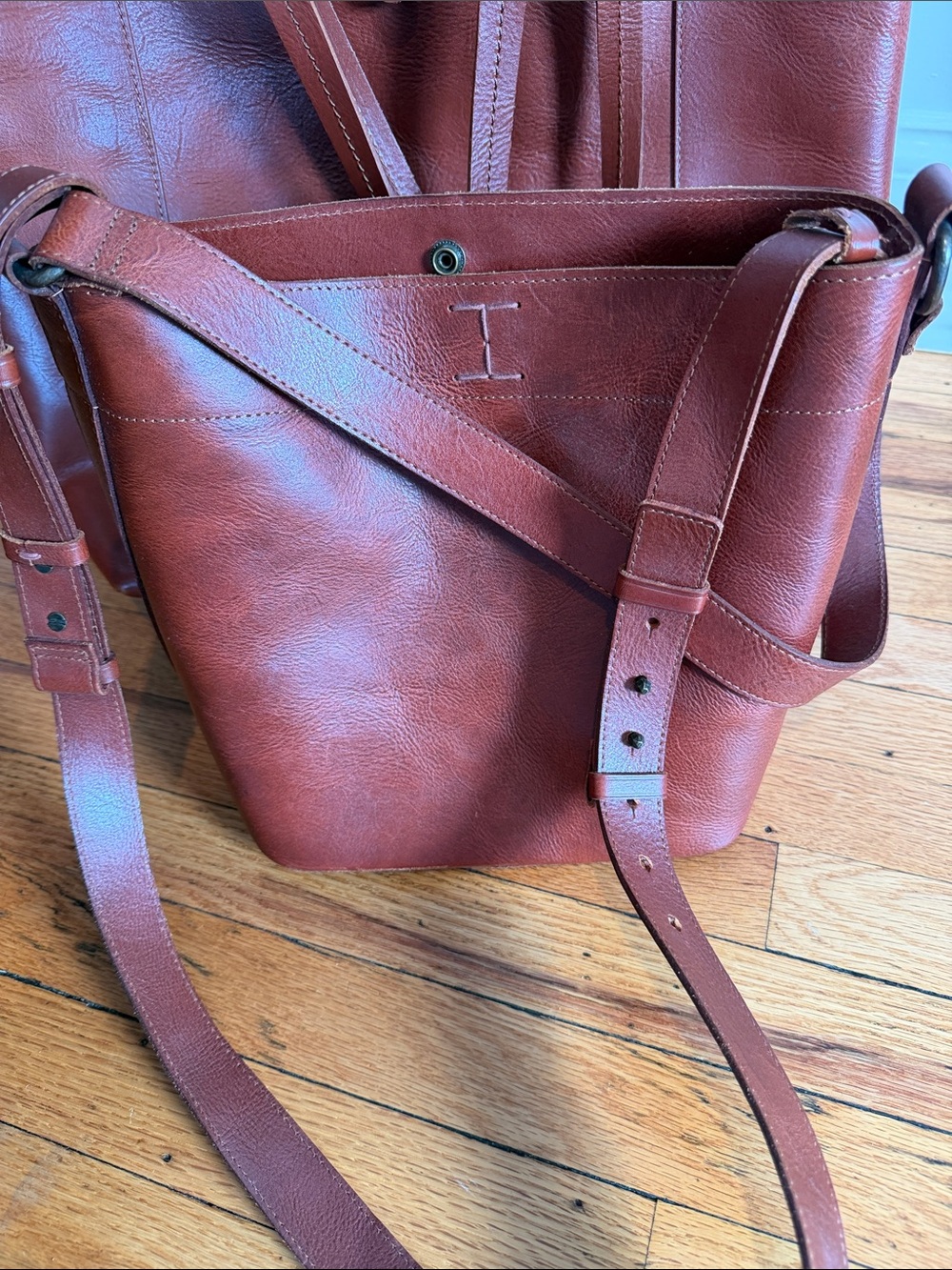 Leather Crossbody Bag in Saddle Brown - Lucky Brand